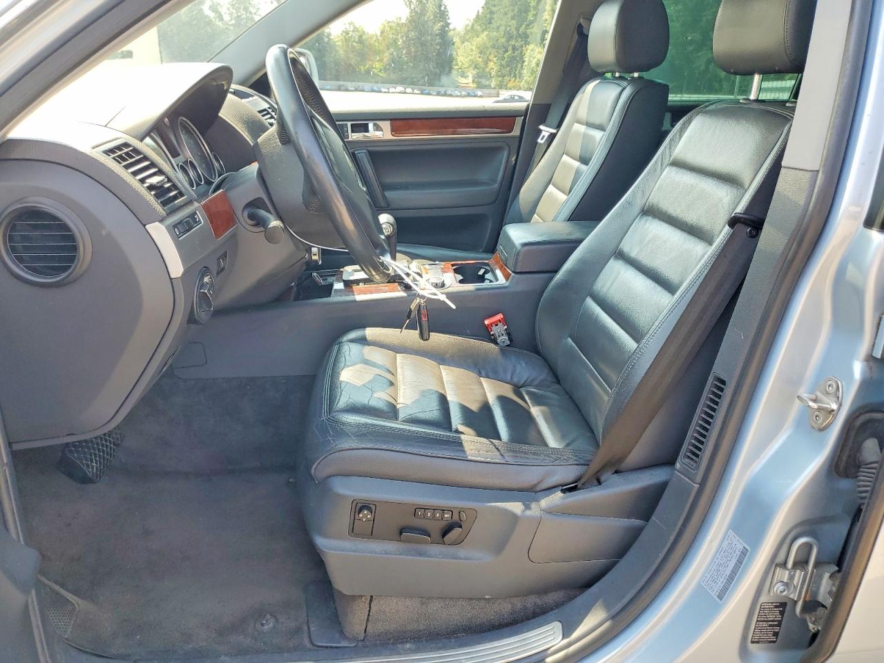 2005 Volkswagen Touareg 3.2 Blue vin: WVGZG77L15D076575