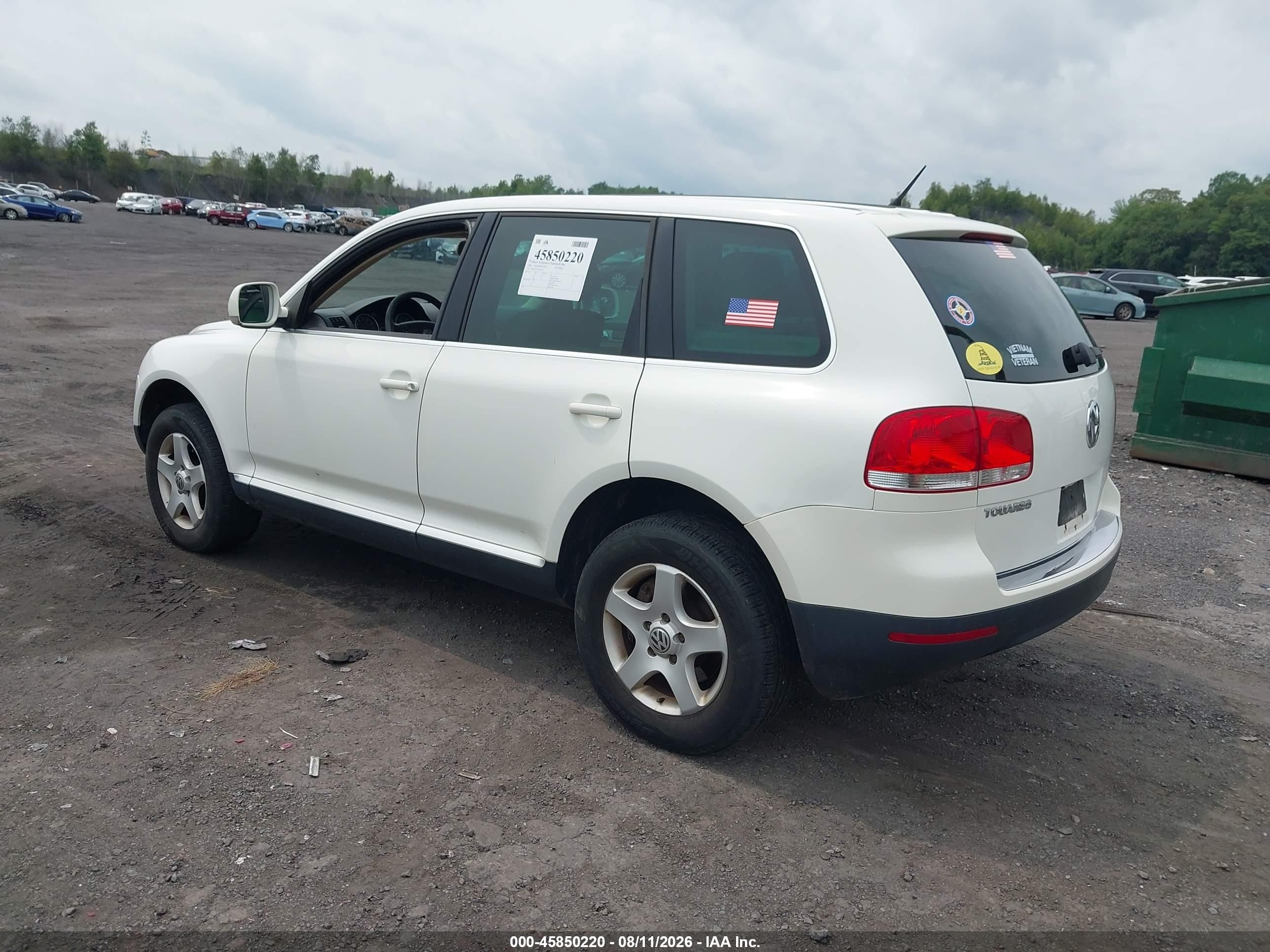 2006 Volkswagen Touareg V6 White vin: WVGZG77L26D043277