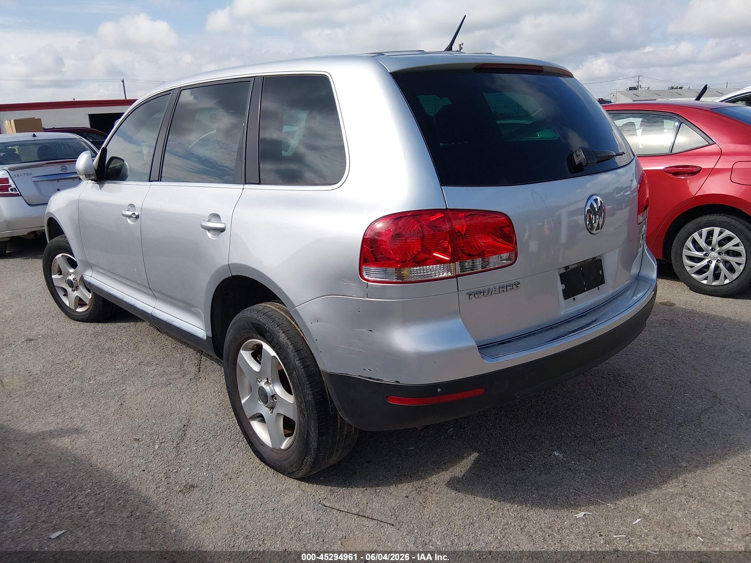 2006 Volkswagen Touareg V6 Gray vin: WVGZG77L36D007680