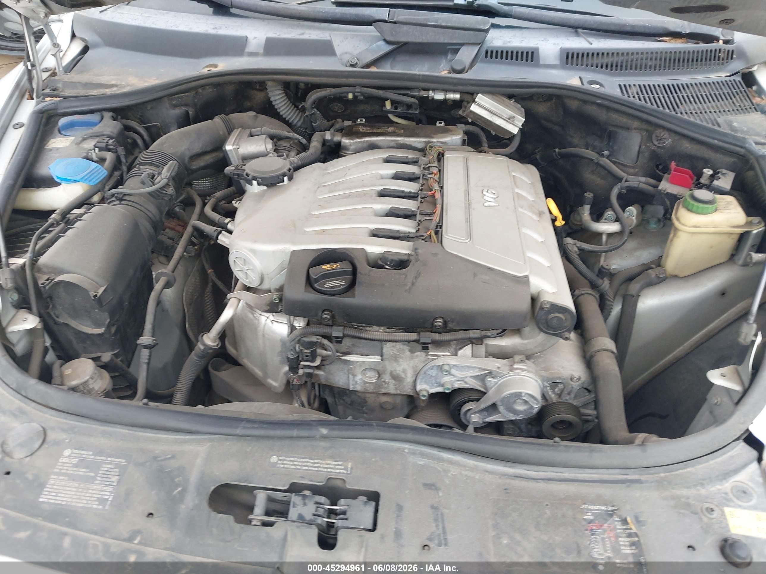2006 Volkswagen Touareg V6 Gray vin: WVGZG77L36D007680
