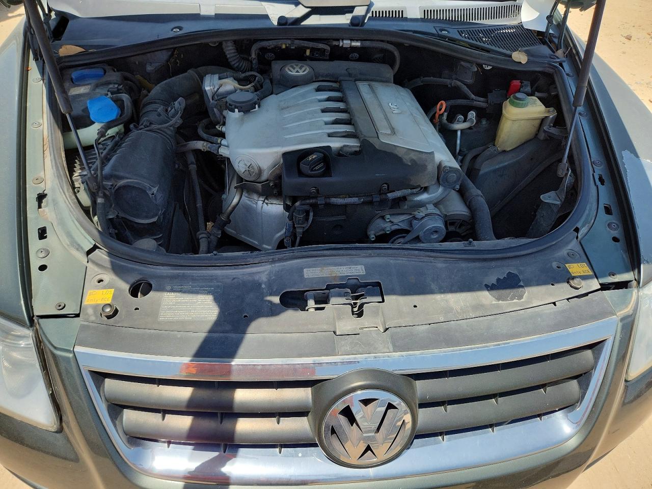2005 Volkswagen Touareg 3.2 Gray vin: WVGZG77L65D021507