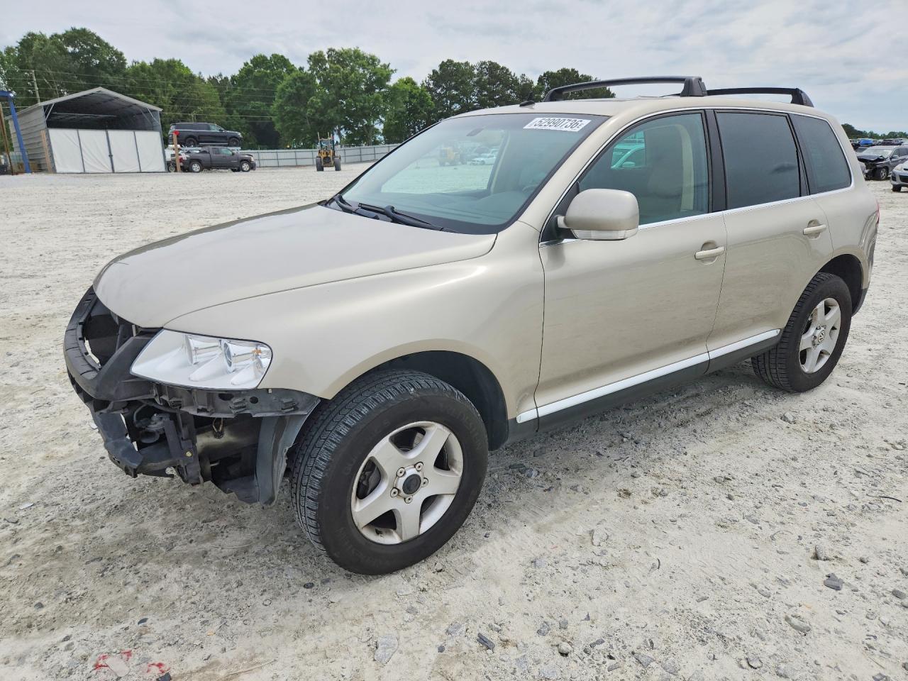 2005 Volkswagen Touareg 3.2 Beige vin: WVGZG77L85D083930