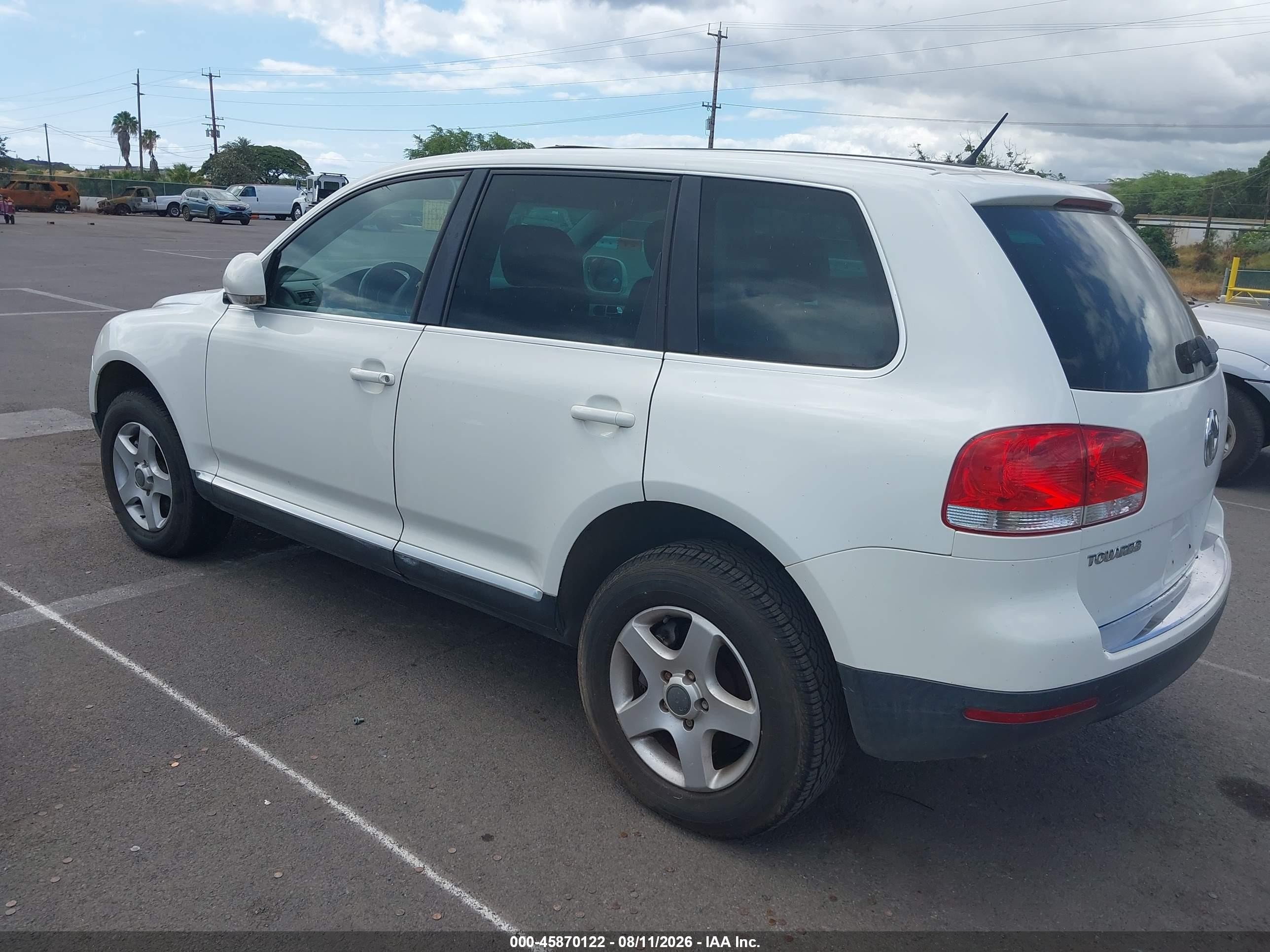 2006 Volkswagen Touareg V6 White vin: WVGZG77L96D013385