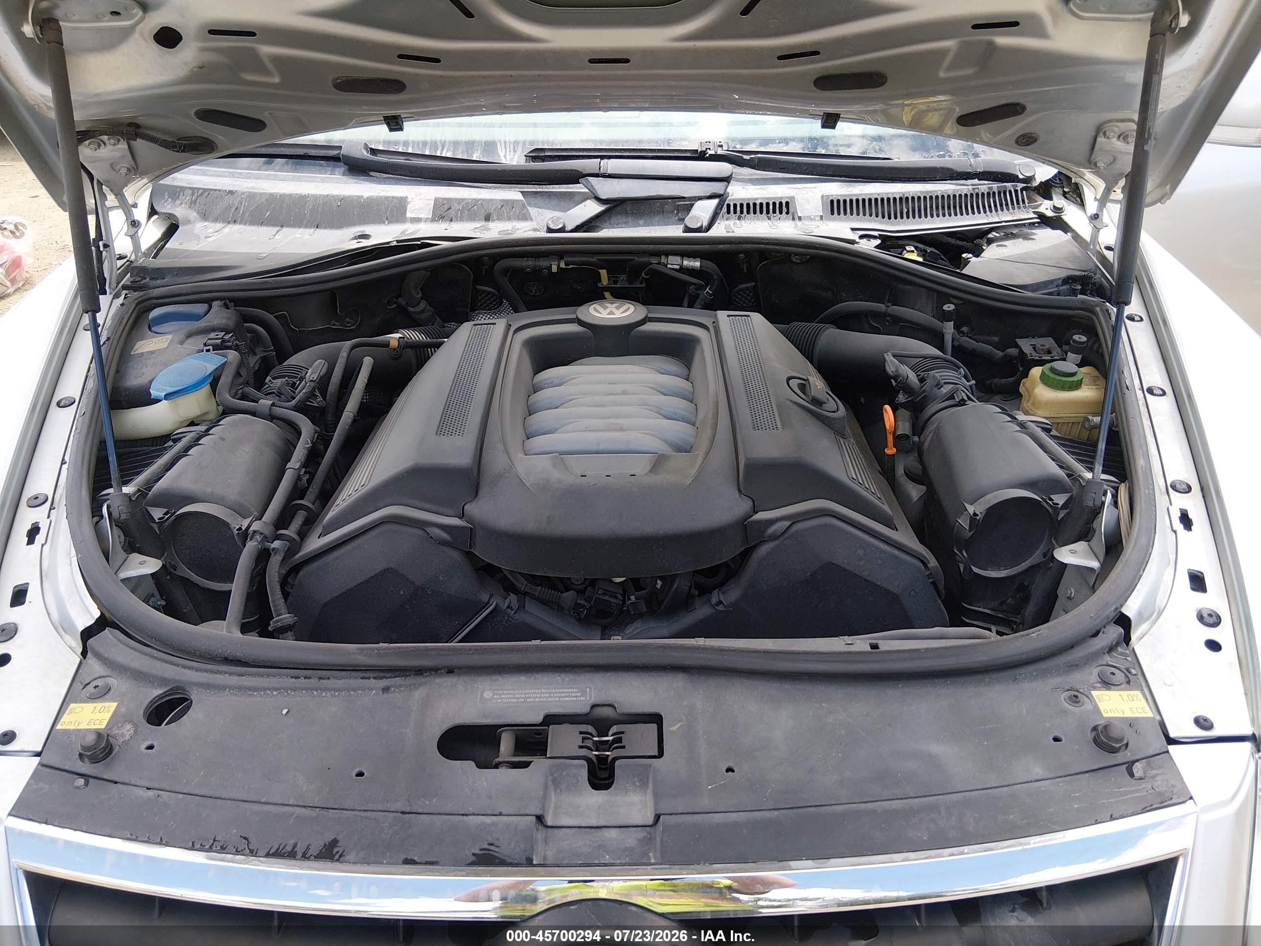 2006 Volkswagen Touareg V8 Black vin: WVGZM77L16D030884