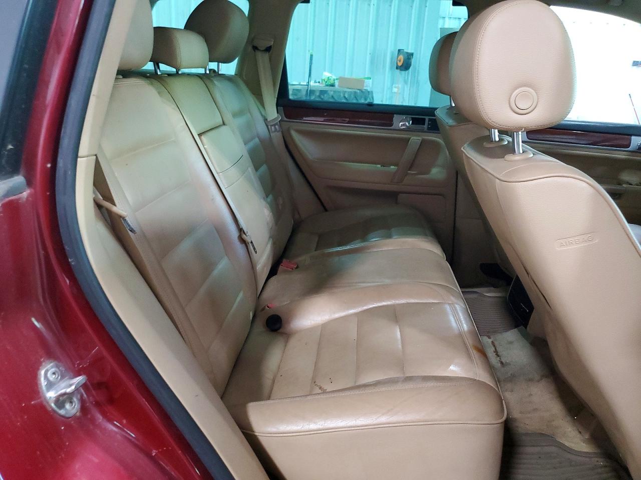 2005 Volkswagen Touareg 4.2 Burgundy vin: WVGZM77L85D072550