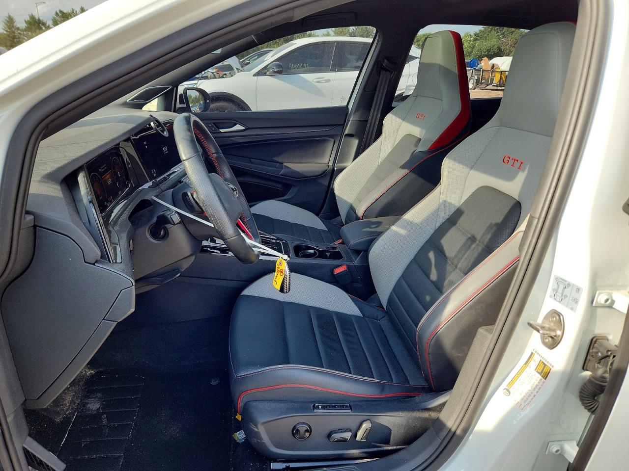 2024 Volkswagen Gti Se White vin: WVW3A7CD7RW228265