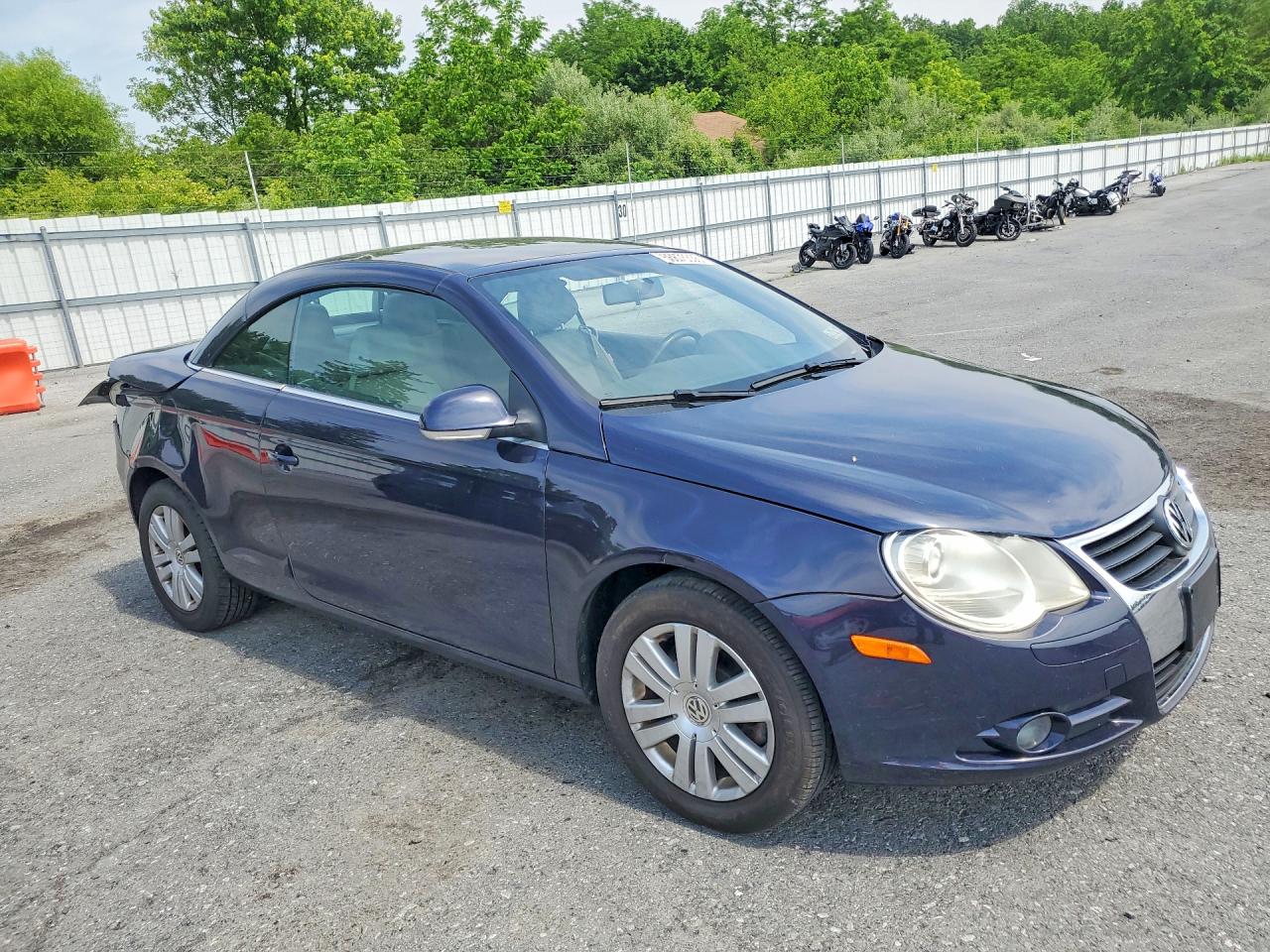 2008 Volkswagen Eos Turbo Blue vin: WVWAA71F28V049423
