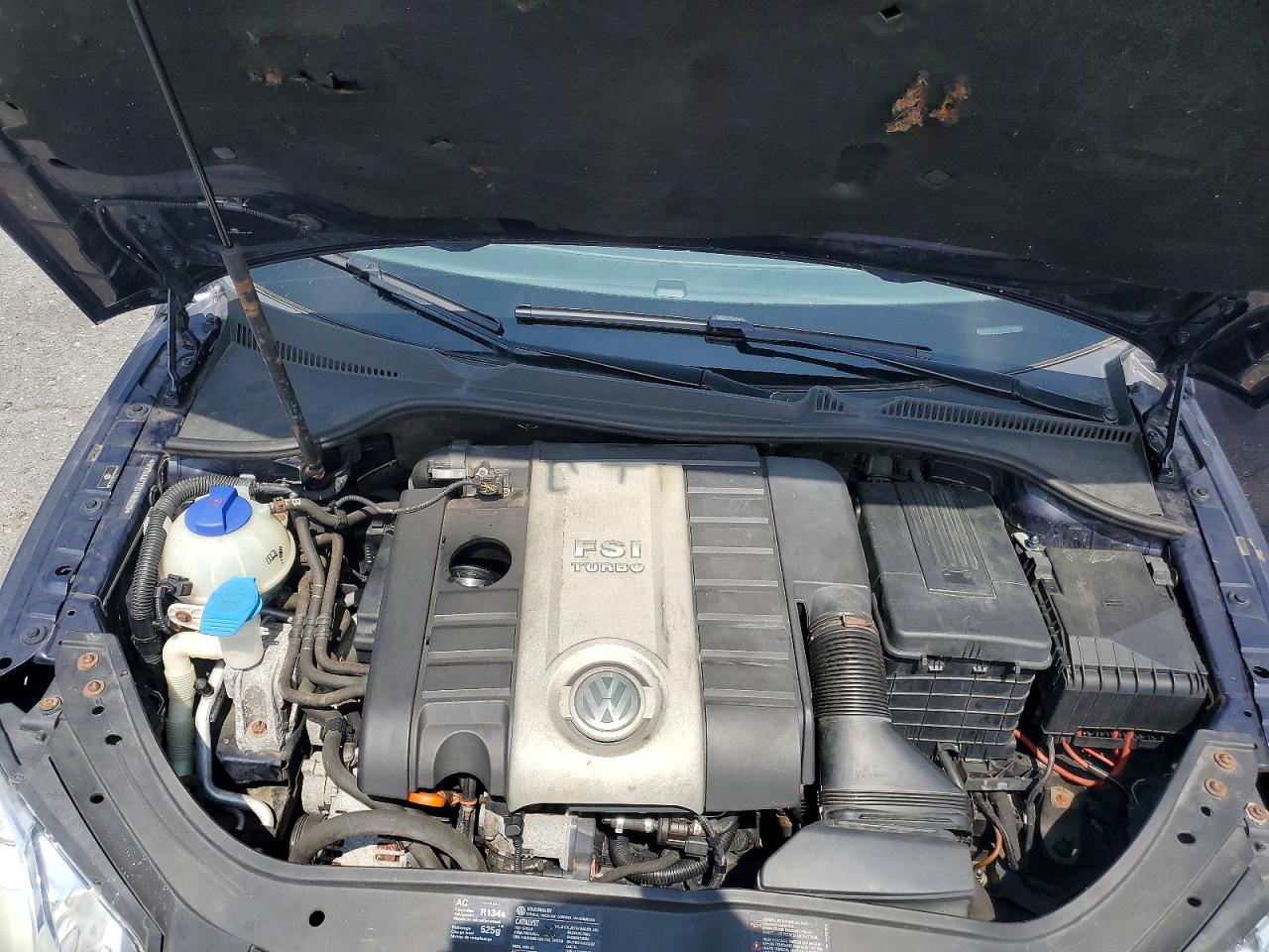 2008 Volkswagen Eos Turbo Blue vin: WVWAA71F28V049423