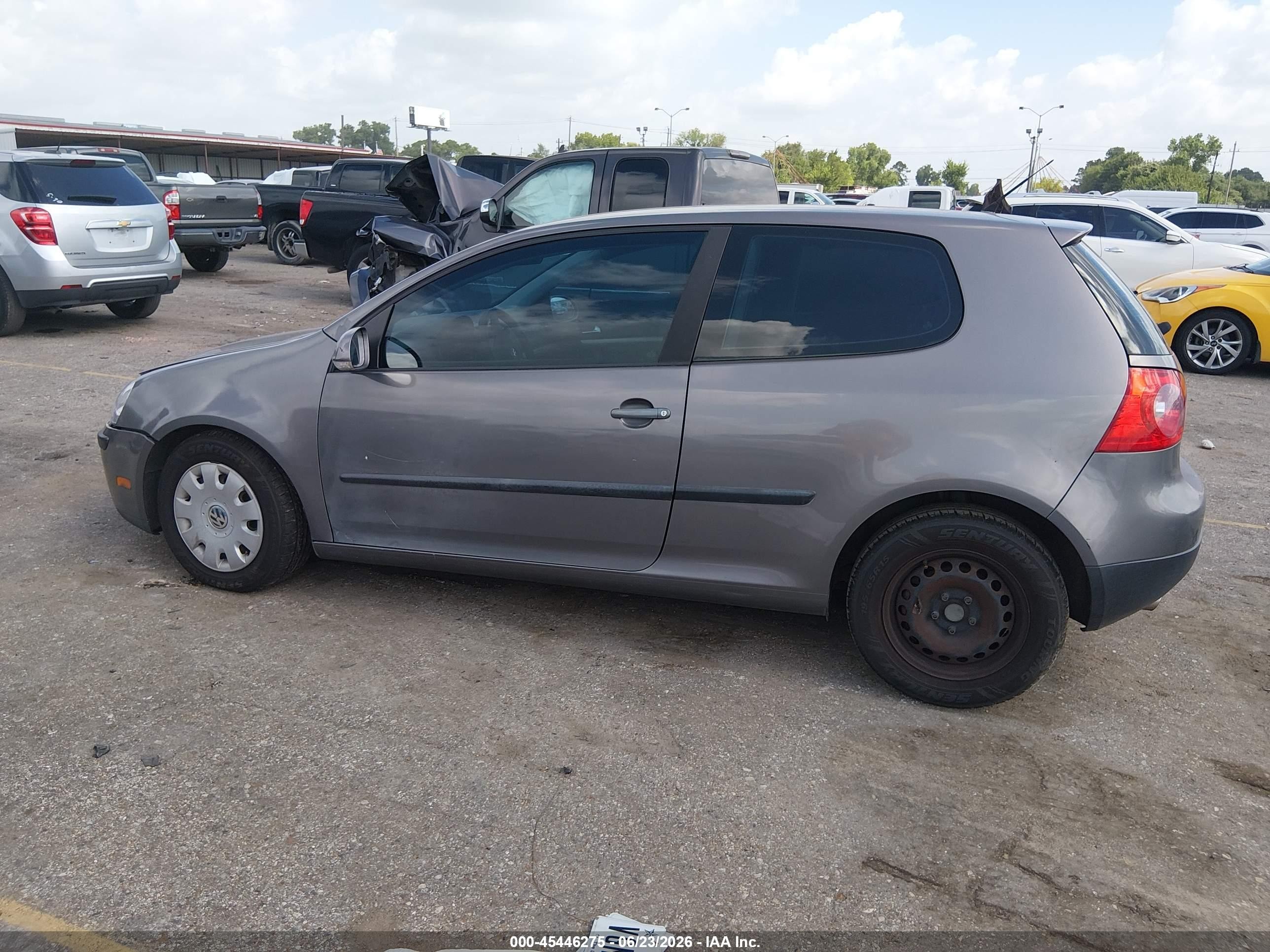 2008 Volkswagen Rabbit S Gray vin: WVWAA71K38W199919