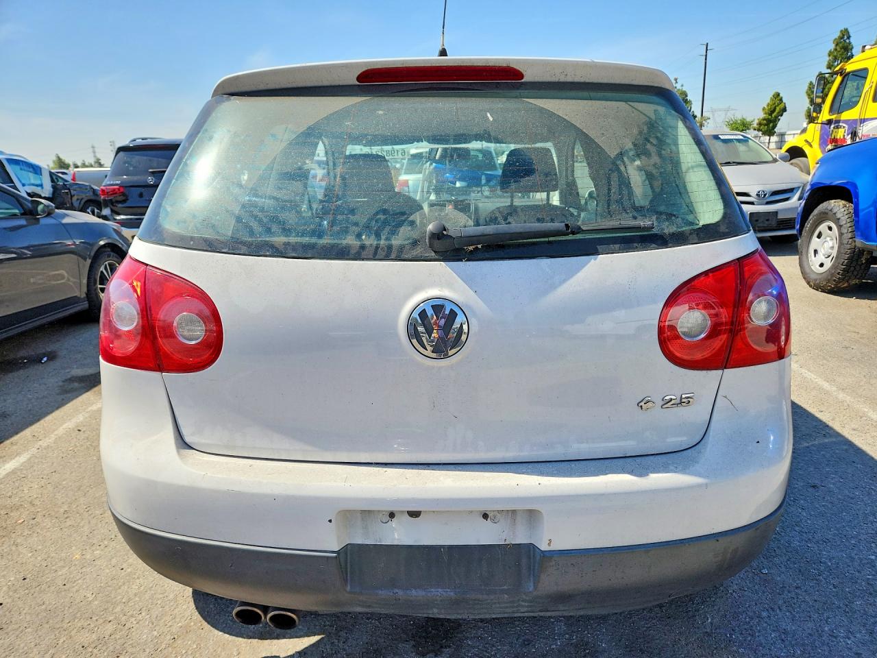 2008 Volkswagen Rabbit White vin: WVWAA71K48W220986