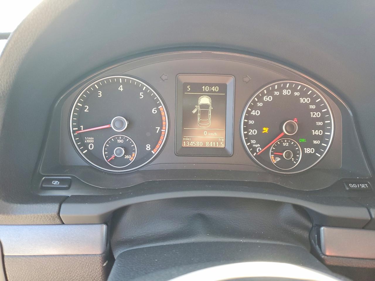2011 Volkswagen Eos Komfort Silver vin: WVWAA7AH0BV000164