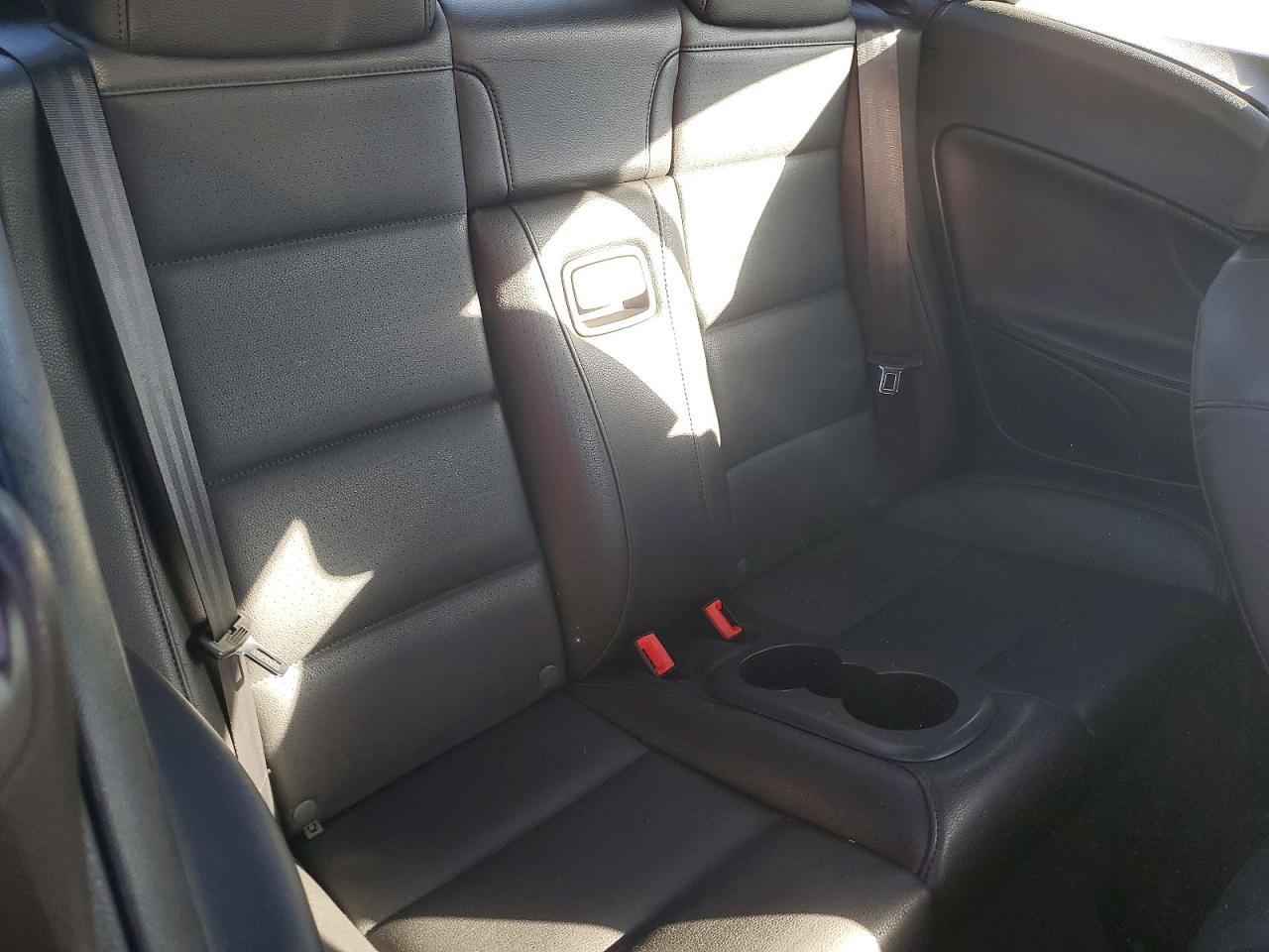 2011 Volkswagen Eos Komfort Silver vin: WVWAA7AH0BV000164