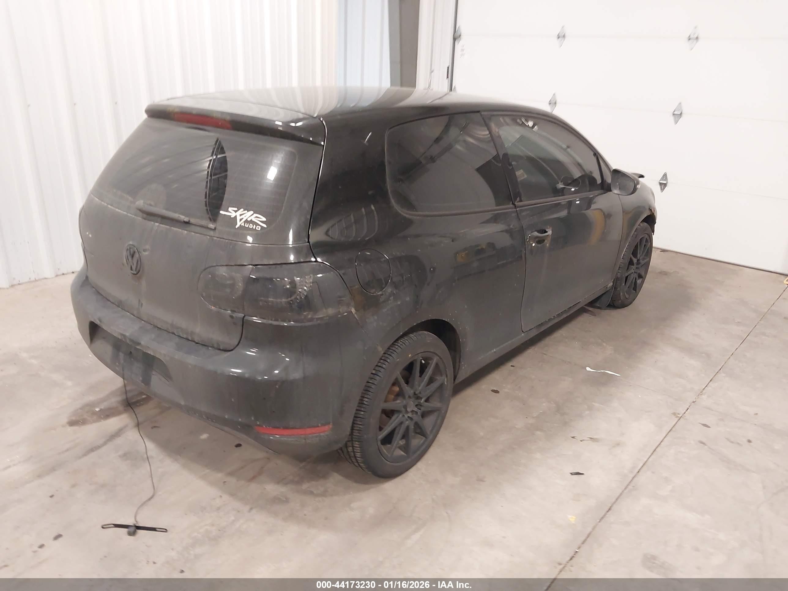 2010 Volkswagen Golf 2-door Black vin: WVWAA7AJ0AW093022