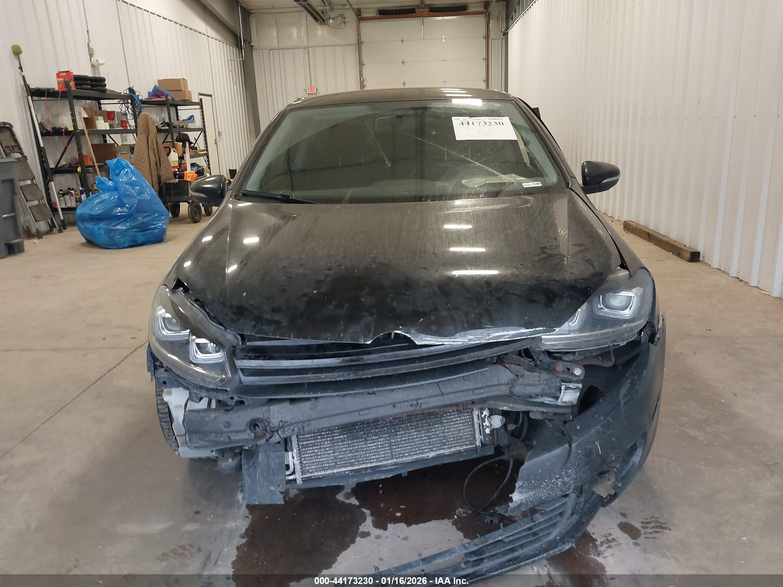 2010 Volkswagen Golf 2-door Black vin: WVWAA7AJ0AW093022