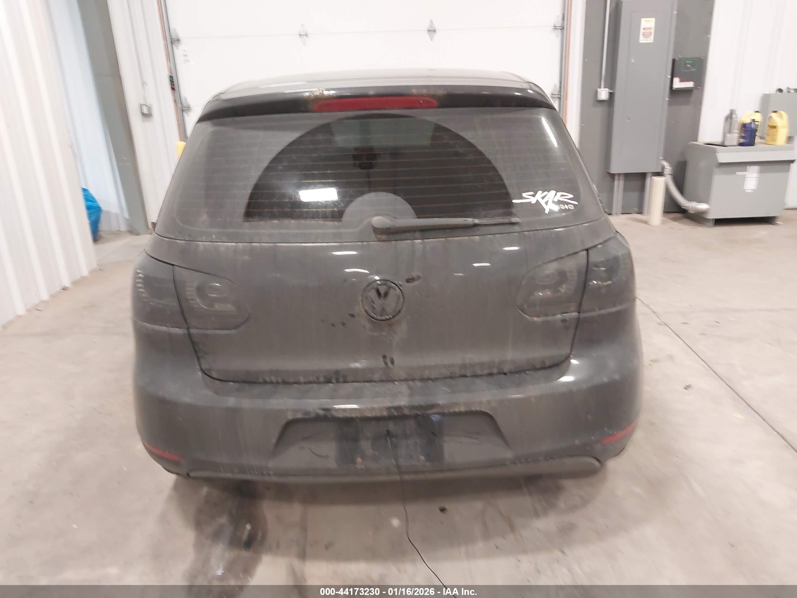 2010 Volkswagen Golf 2-door Black vin: WVWAA7AJ0AW093022