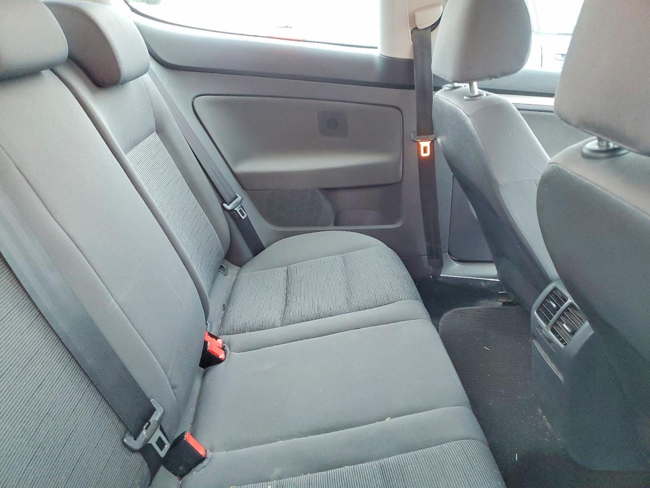 2008 Volkswagen Rabbit Белый vin: WVWAB71K28W244636