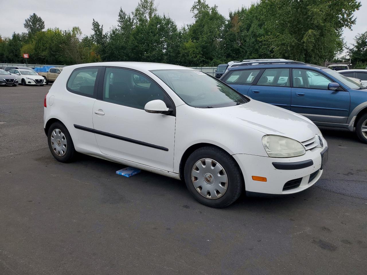 2008 Volkswagen Rabbit Белый vin: WVWAB71K28W244636