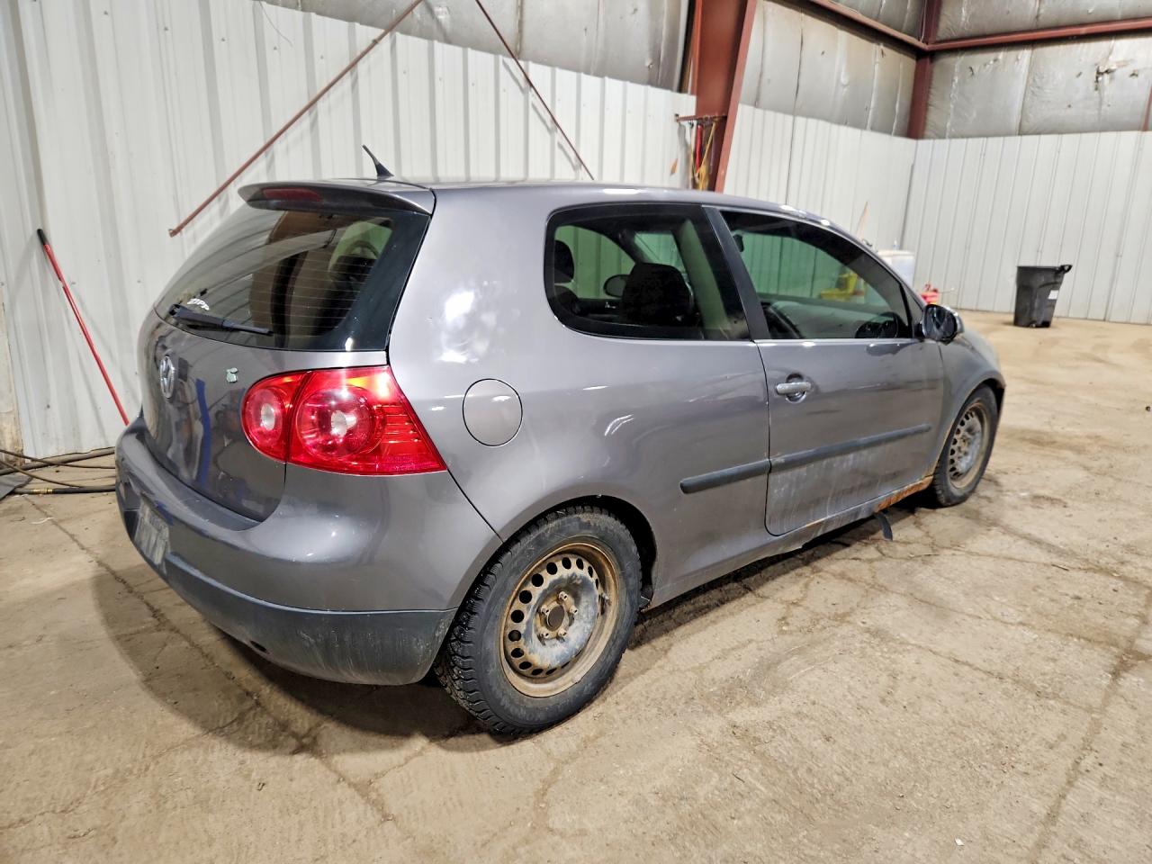 2008 Volkswagen Rabbit Gray vin: WVWAB71K58W275802