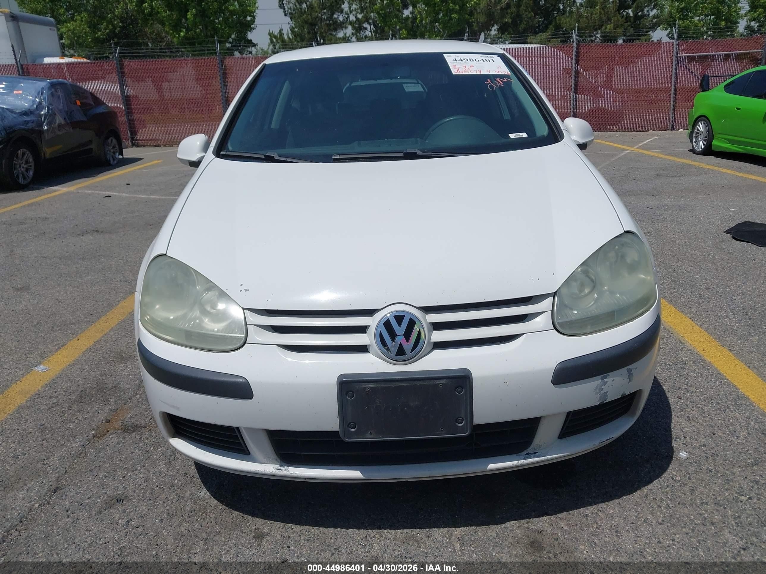 2009 Volkswagen Rabbit S White vin: WVWAB71K79W027147