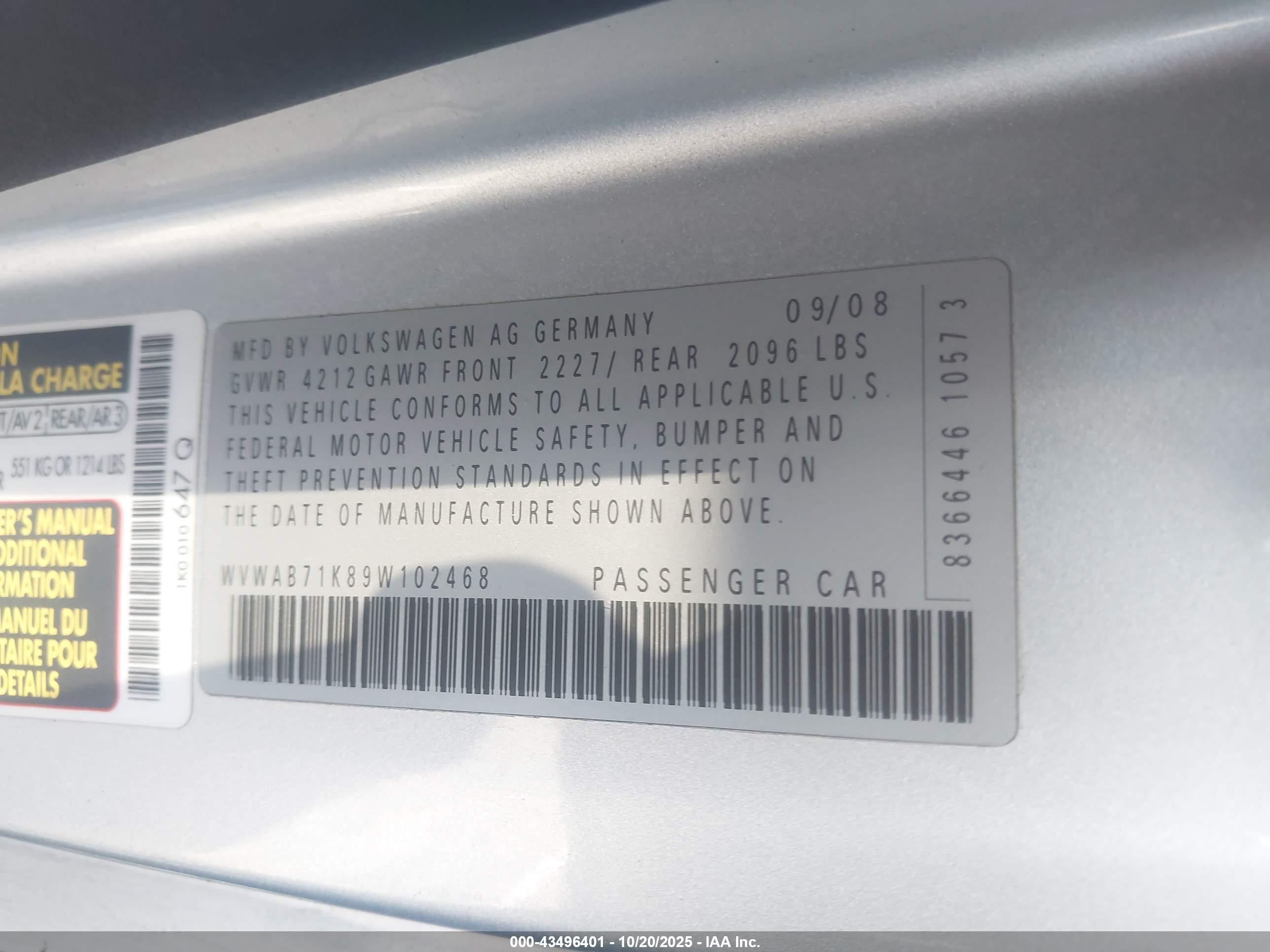 2009 Volkswagen Rabbit S Silver vin: WVWAB71K89W102468