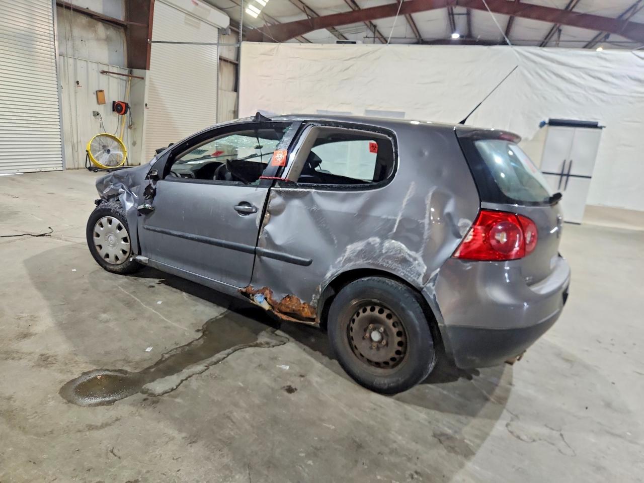 2008 Volkswagen Rabbit Gray vin: WVWAB71K98W118659