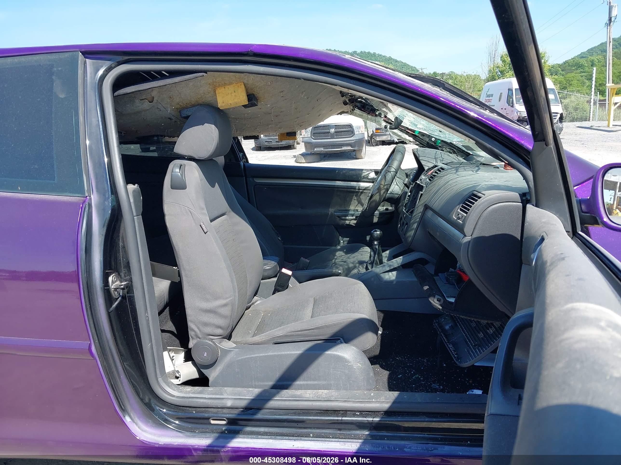 2008 Volkswagen Rabbit S Фиолетовый vin: WVWAB71KX8W051537
