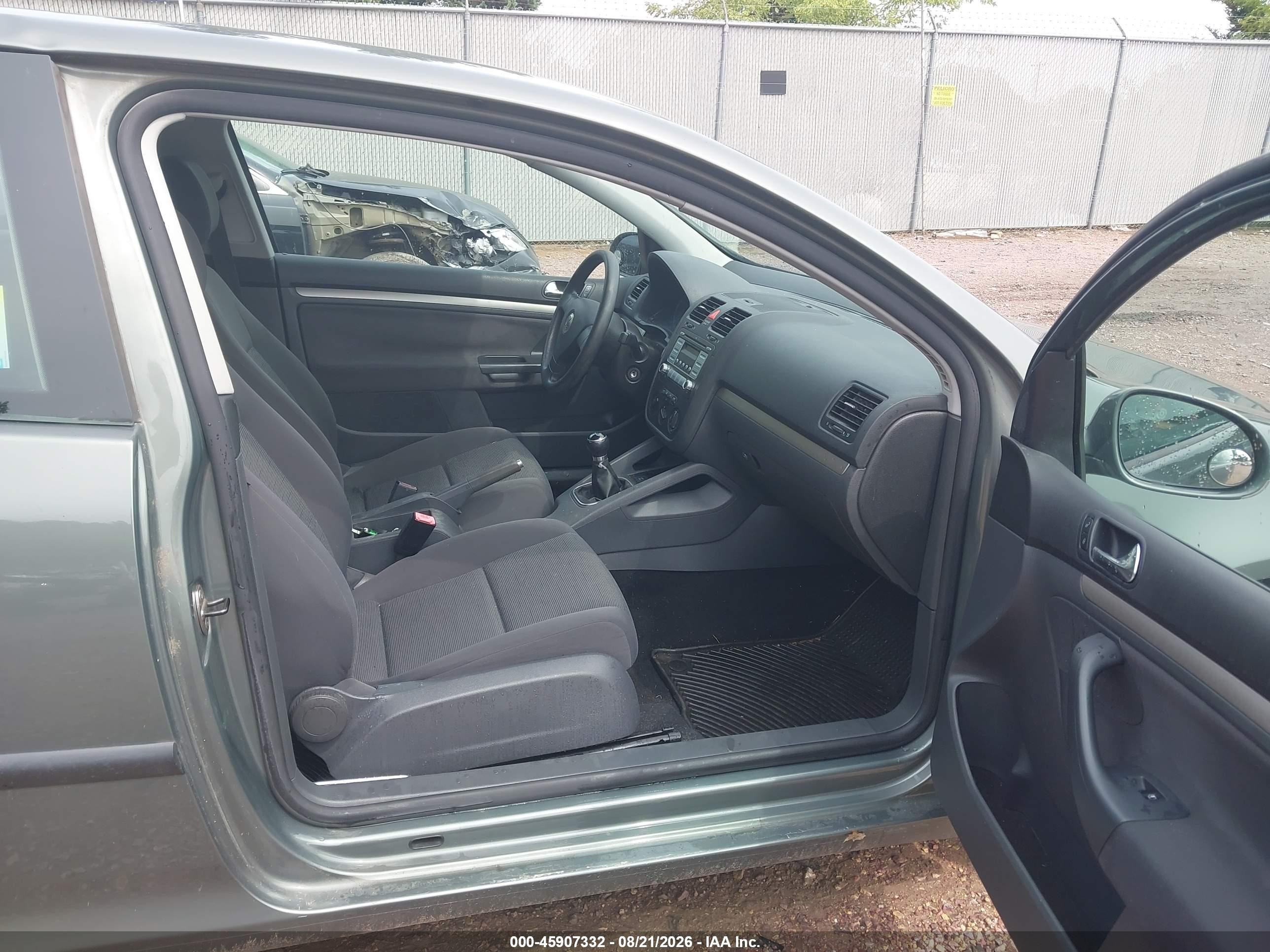 2008 Volkswagen Rabbit S Gray vin: WVWAB71KX8W336285