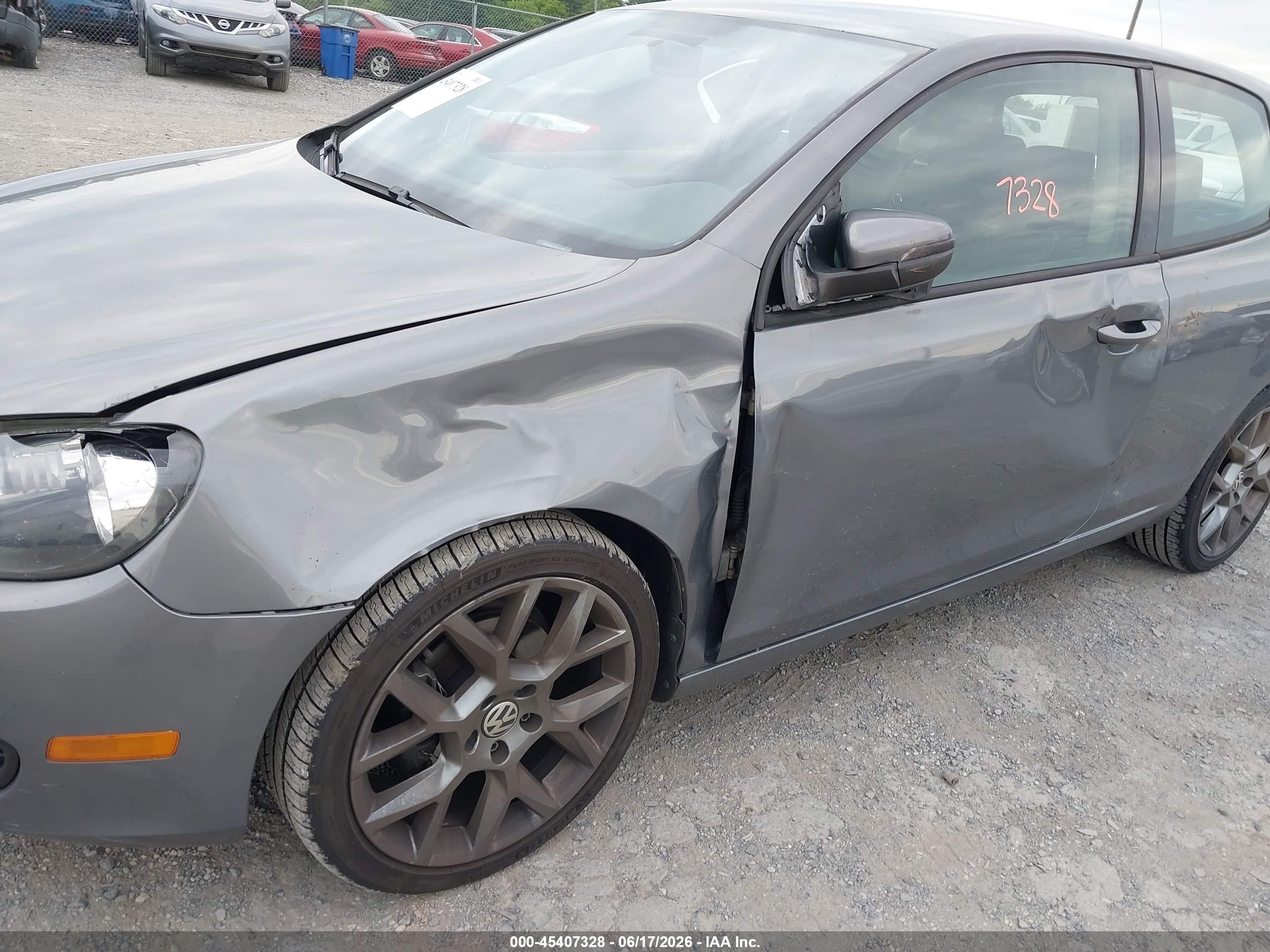 2012 Volkswagen Golf 2.5l 2-door Gray vin: WVWAB7AJ1CW013307