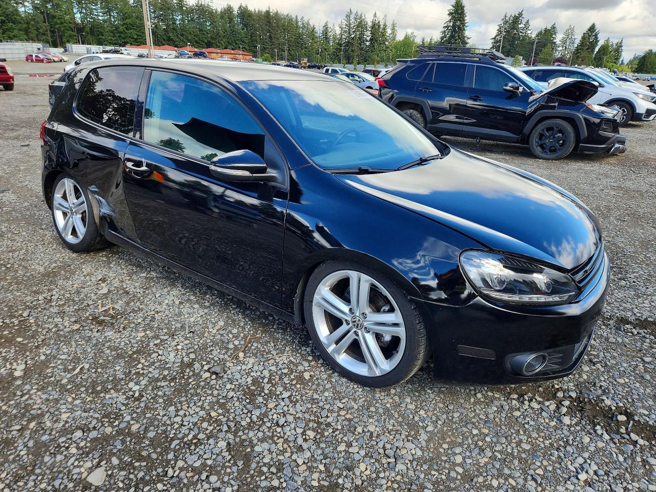 2010 Volkswagen Golf Черный vin: WVWAB7AJ2AW300362