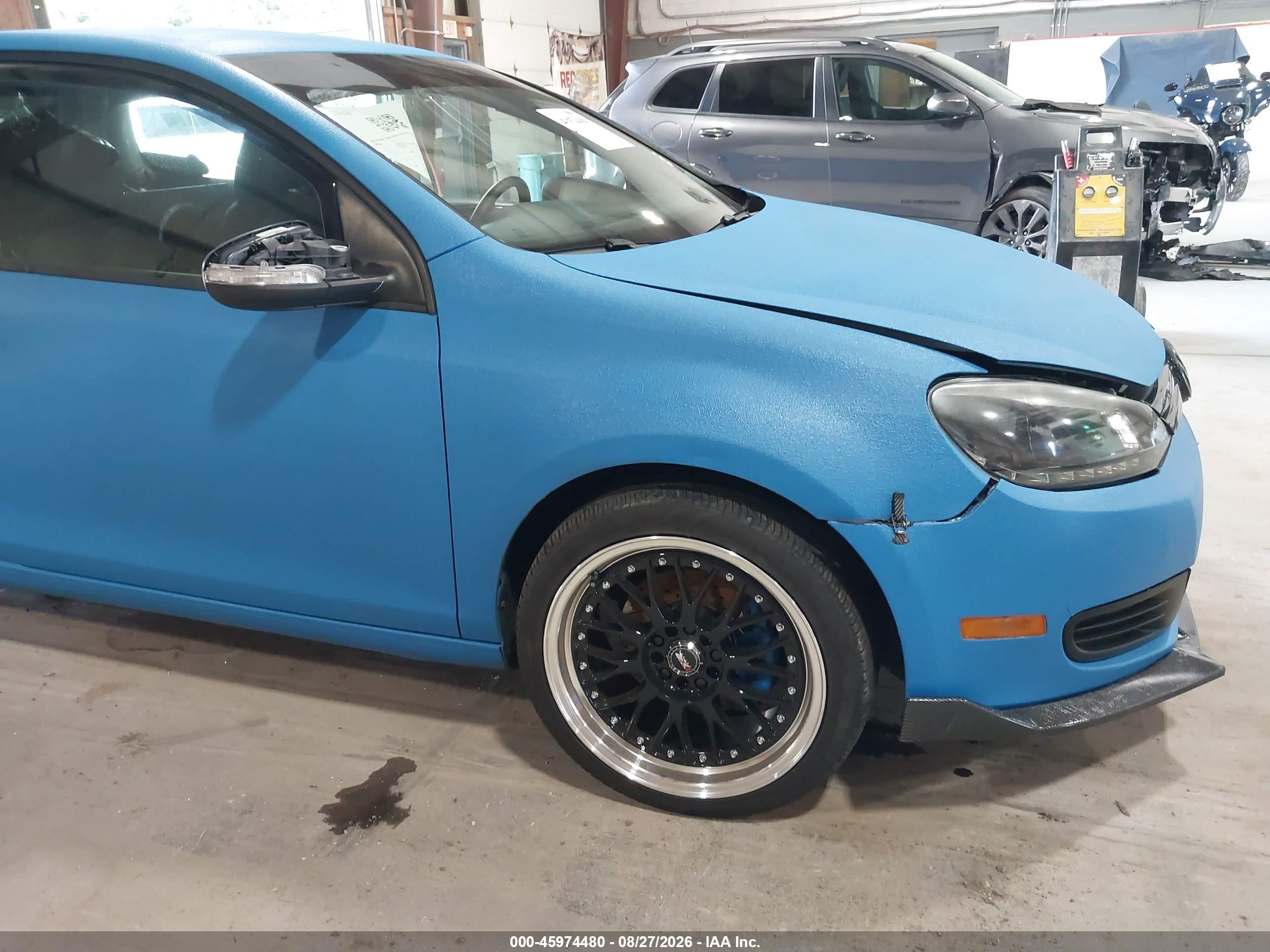 2012 Volkswagen Golf Blue vin: WVWAB7AJ2CW126019