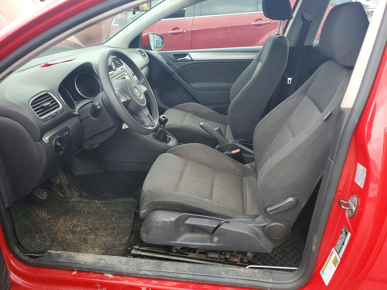 2010 Volkswagen Golf Red vin: WVWAB7AJ3AW121876