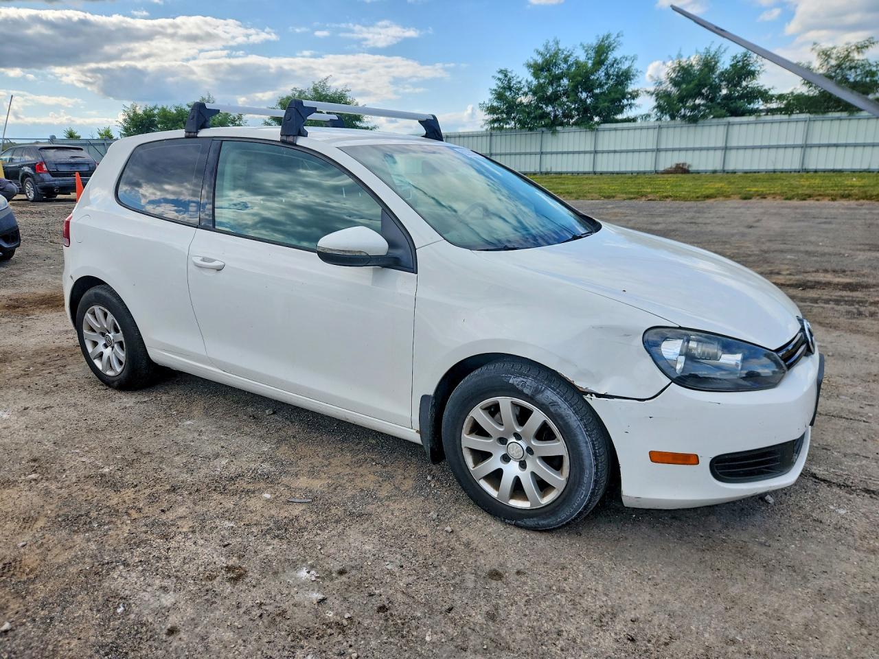 2012 Volkswagen Golf White vin: WVWAB7AJ4CW217924