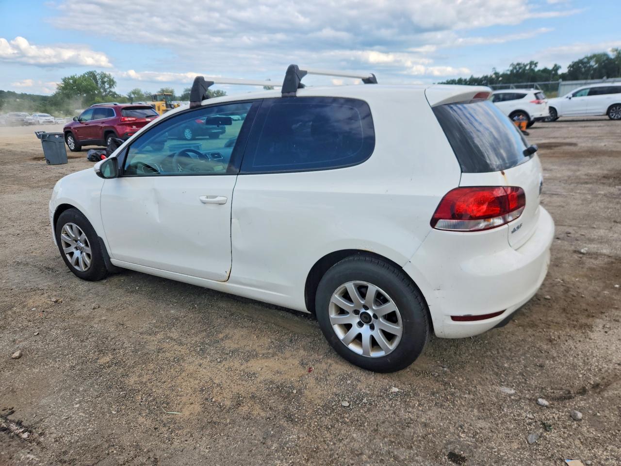 2012 Volkswagen Golf White vin: WVWAB7AJ4CW217924