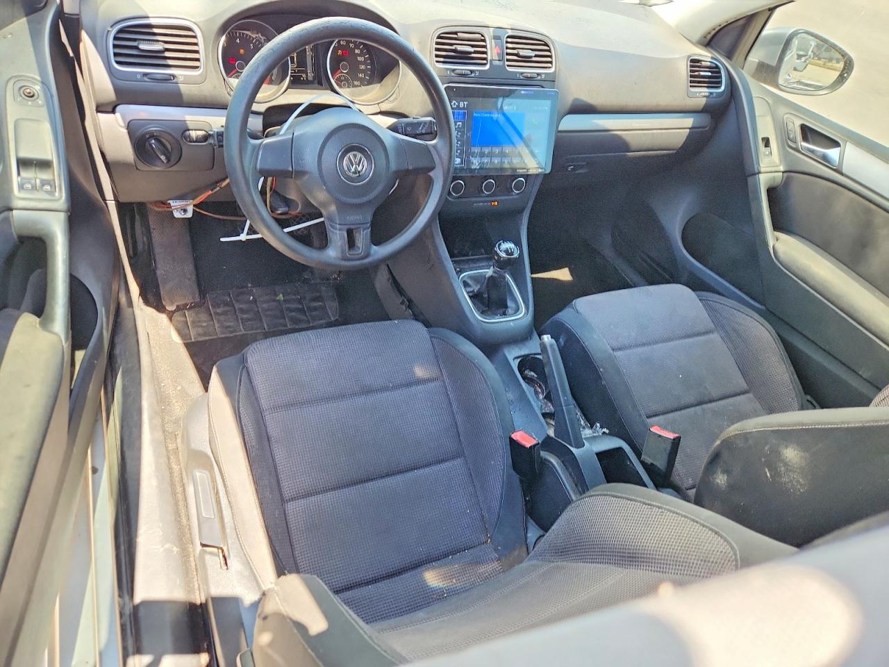 2010 Volkswagen Golf Silver vin: WVWAB7AJ8AW167400
