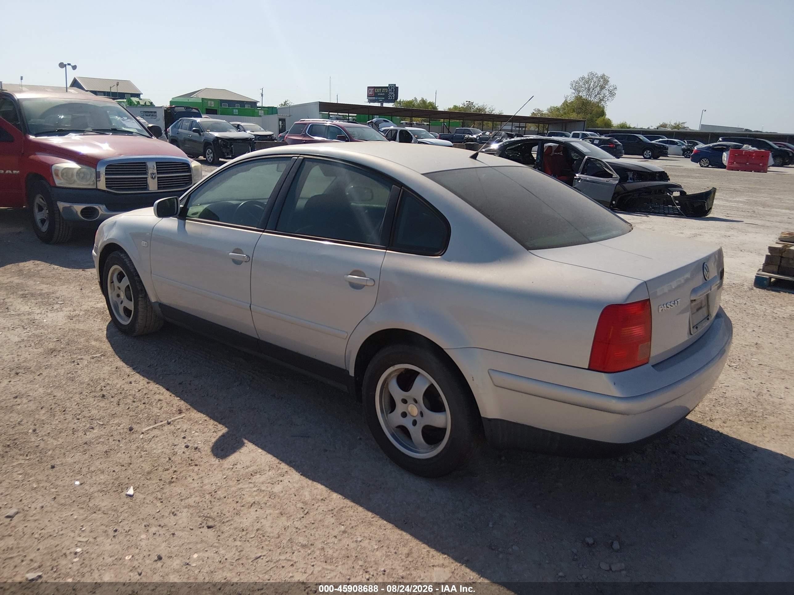 2001 Volkswagen Passat Gls Silver vin: WVWAC63B41P016996