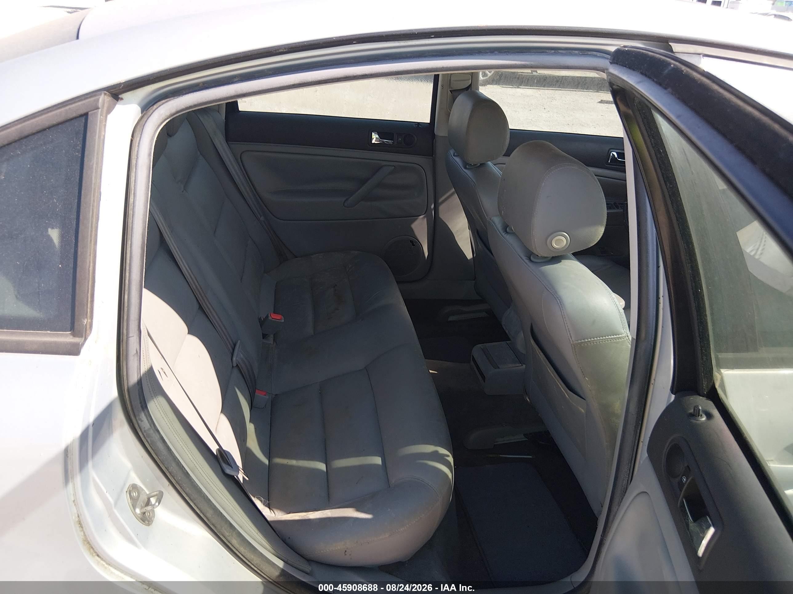 2001 Volkswagen Passat Gls Silver vin: WVWAC63B41P016996