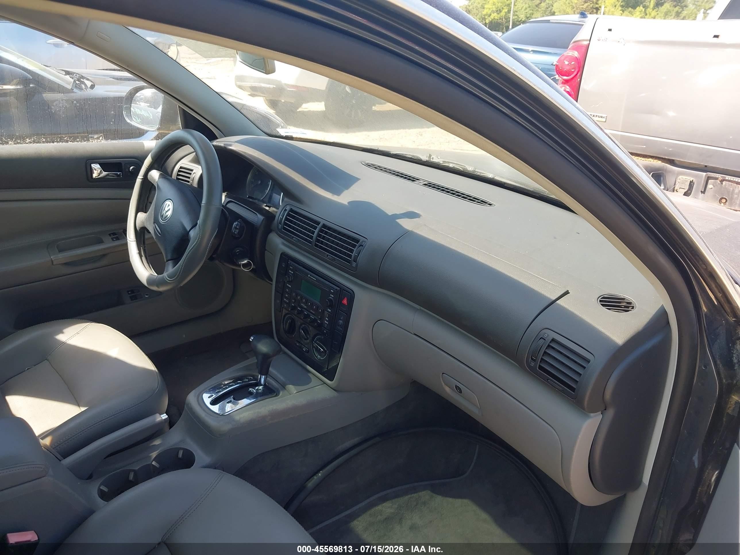 2005 Volkswagen Passat Gls 1.8t Blue vin: WVWAD63B25E045296