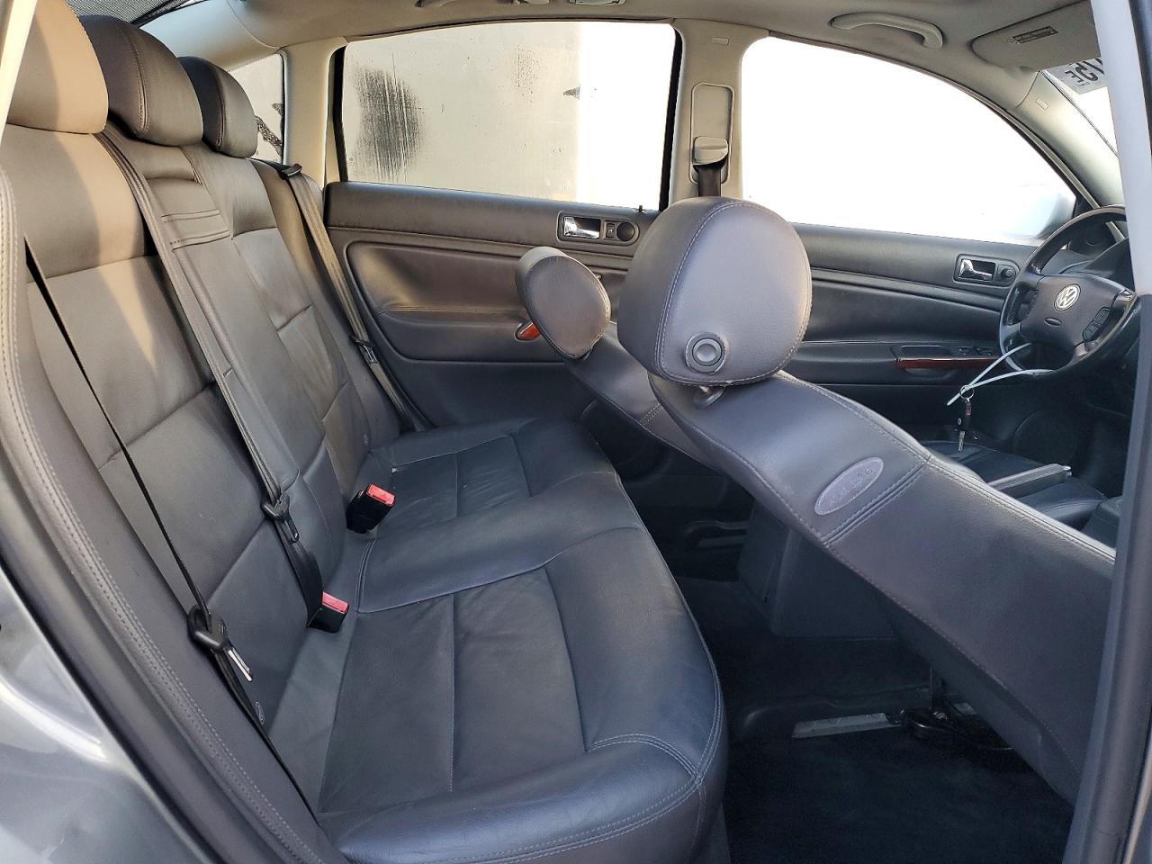2005 Volkswagen Passat Gls Gray vin: WVWAD63B65P001662