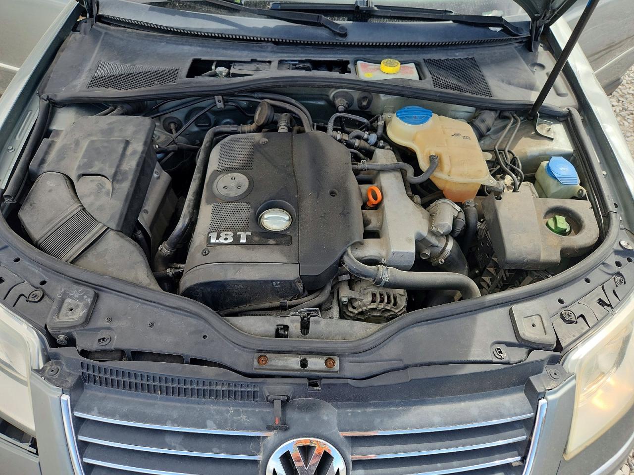 2005 Volkswagen Passat Gls Gray vin: WVWAD63B95P036437