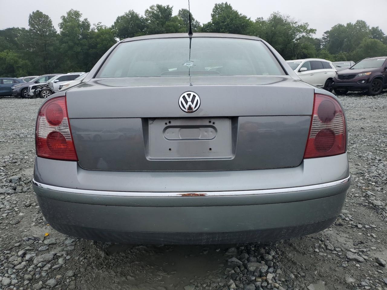 2005 Volkswagen Passat Gls Серебряный vin: WVWAD63BX5P032087