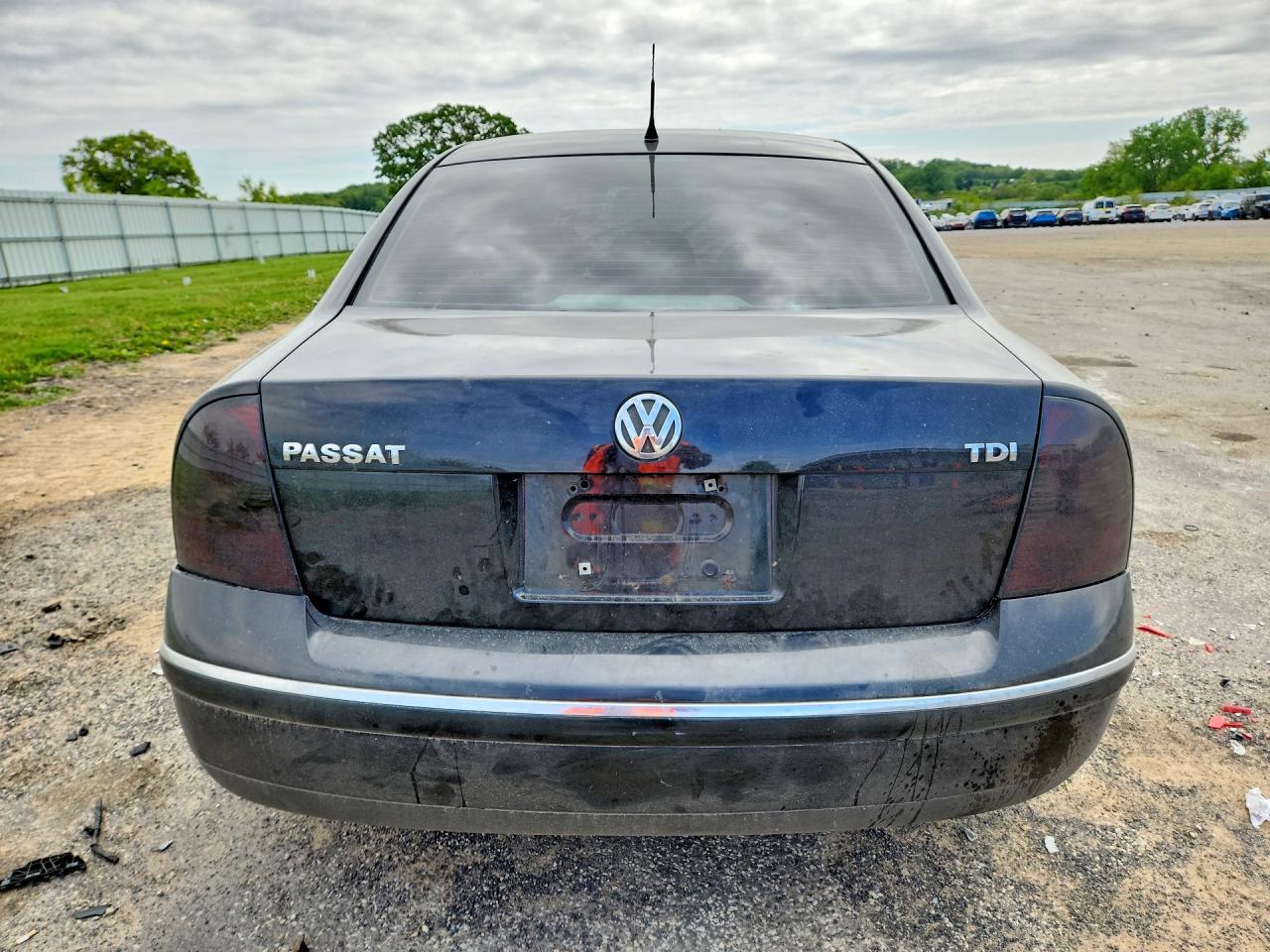 2005 Volkswagen Passat Gls Tdi Black vin: WVWAE63B45E090026