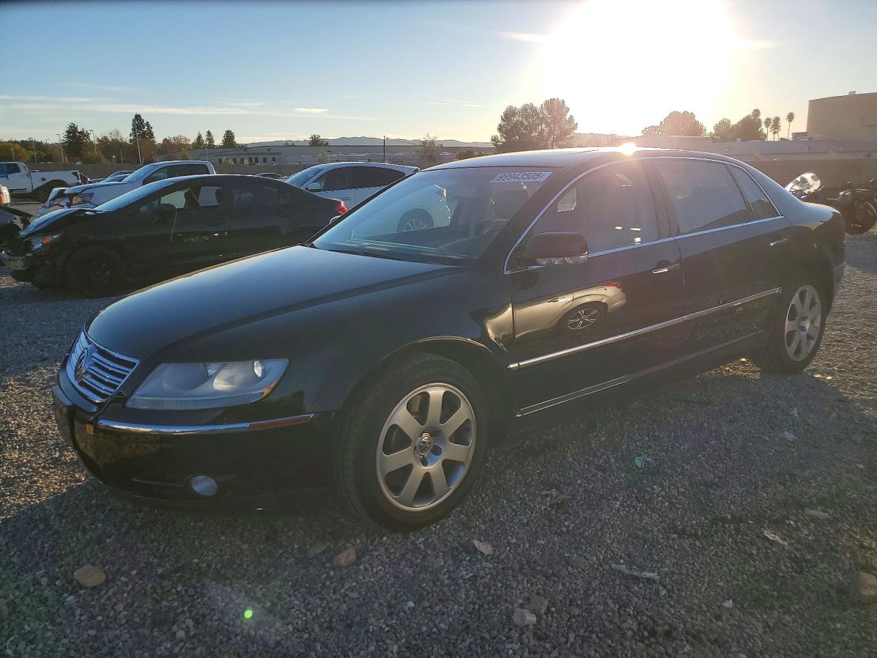 2004 Volkswagen Phaeton Black vin: WVWAF63D148009737