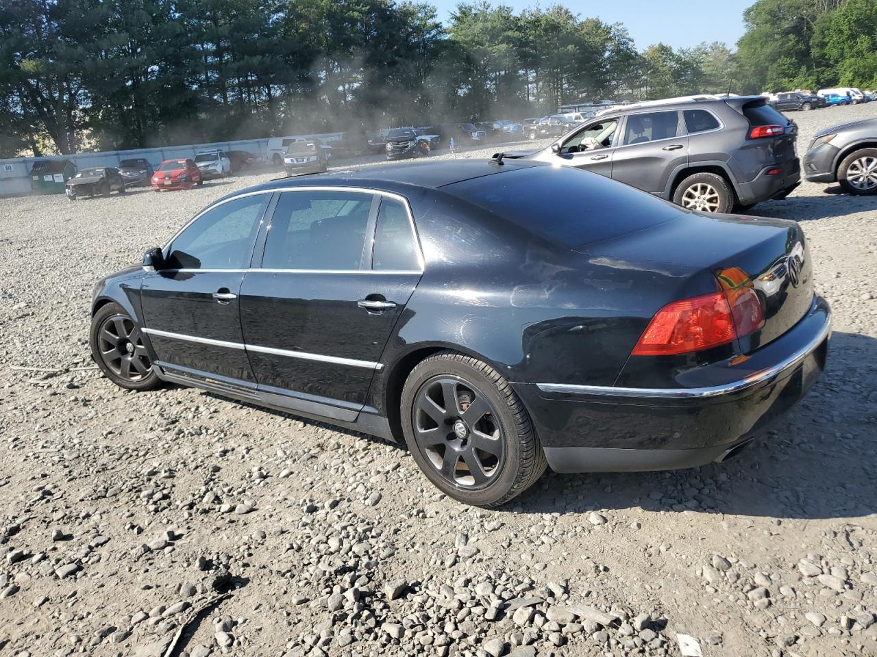 2004 Volkswagen Phaeton 4.2 Black vin: WVWAF63D148011178