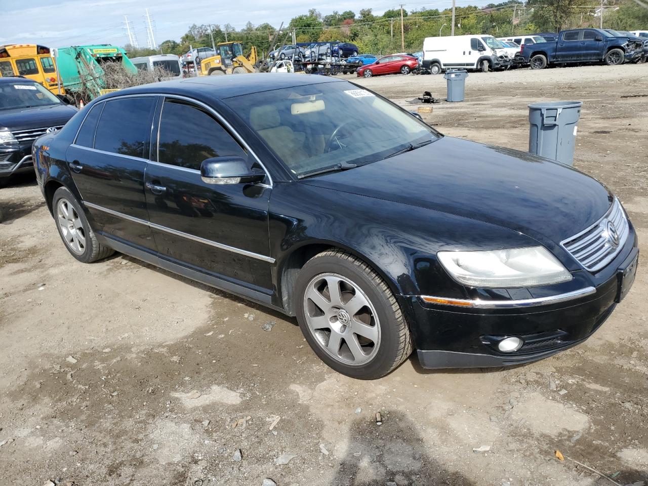 2004 Volkswagen Phaeton 4.2 Black vin: WVWAF63D648010057