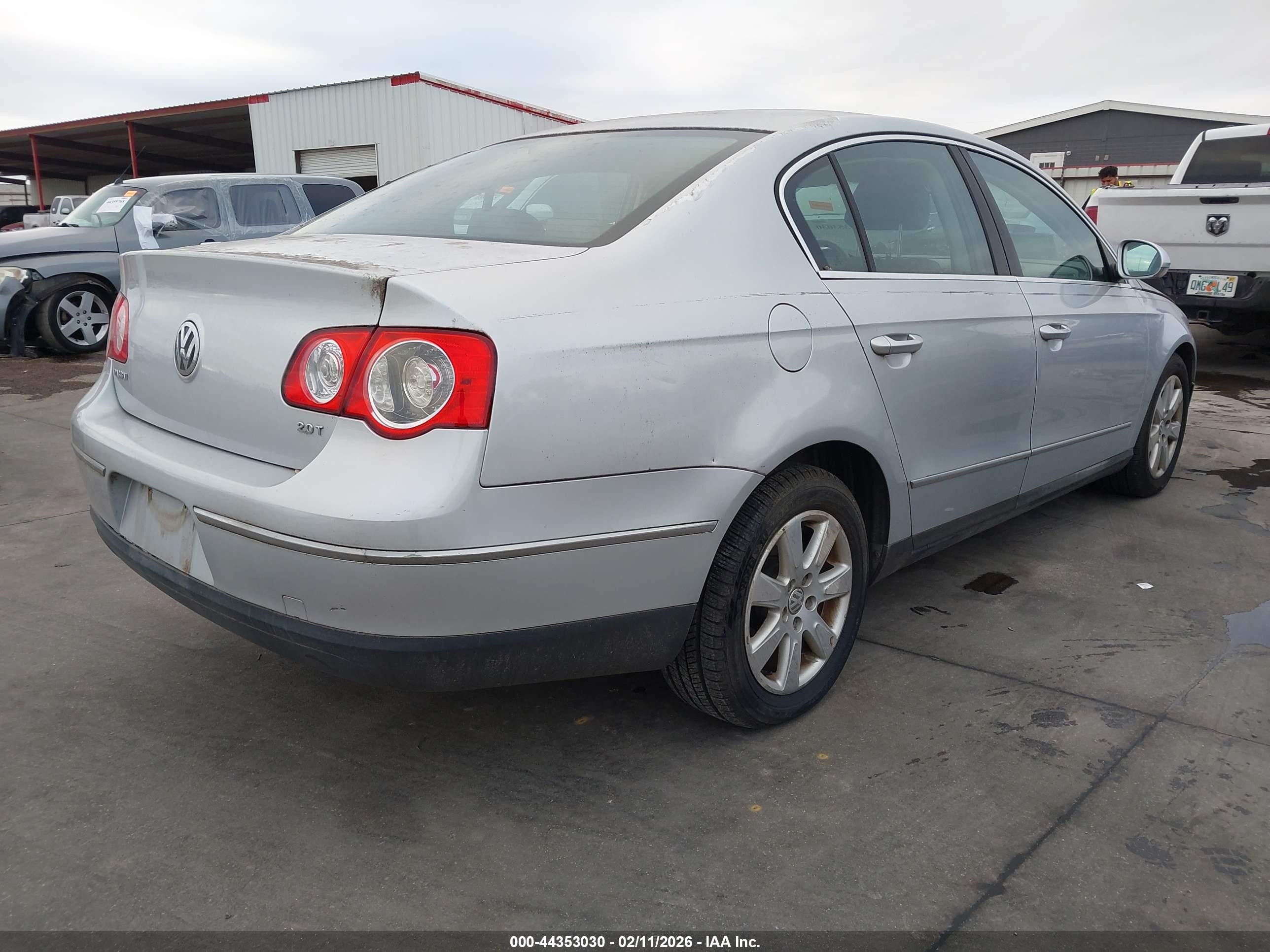 2006 Volkswagen Passat 2.0t Серебряный vin: WVWAK73C56P168746