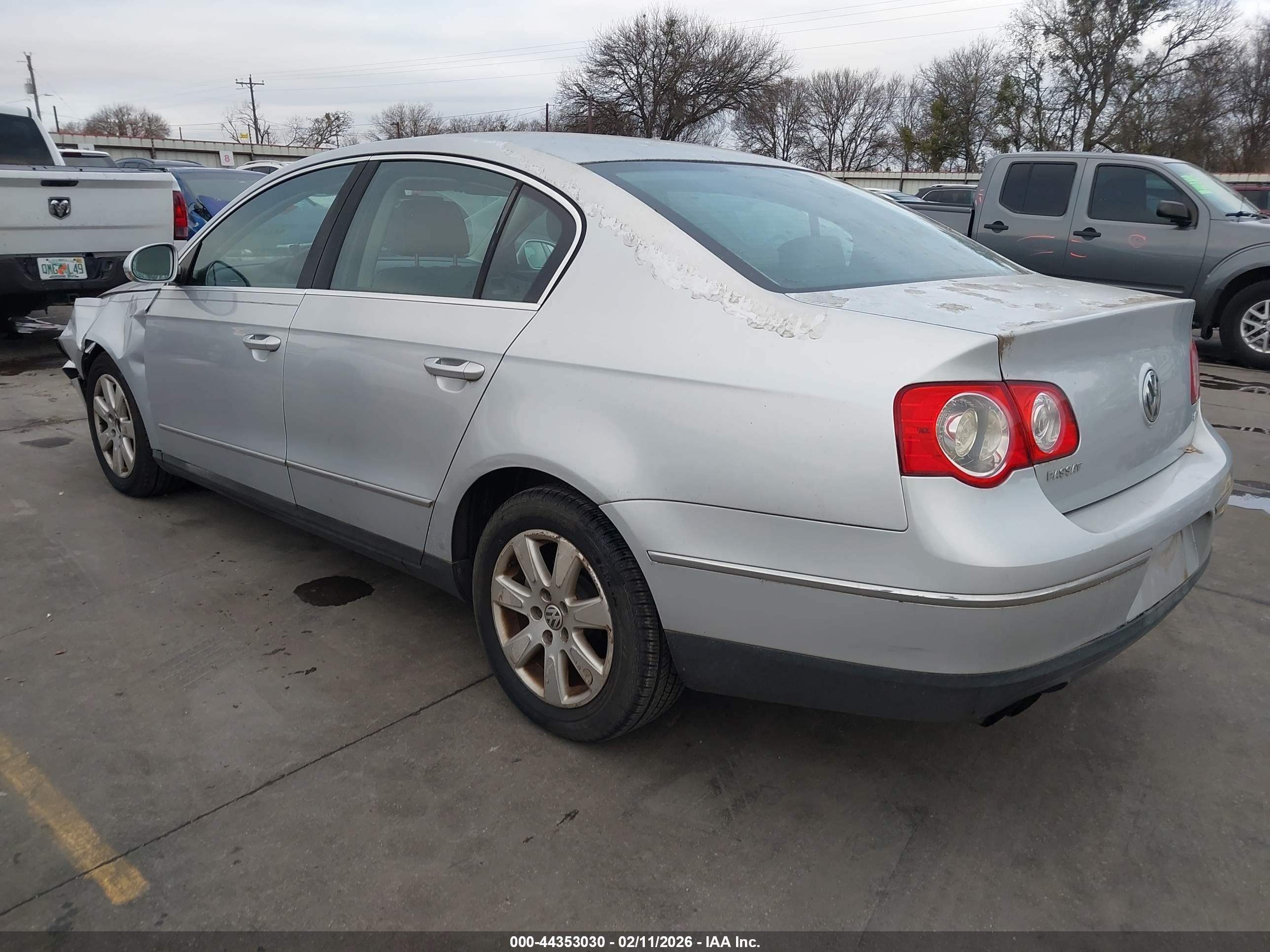 2006 Volkswagen Passat 2.0t Серебряный vin: WVWAK73C56P168746