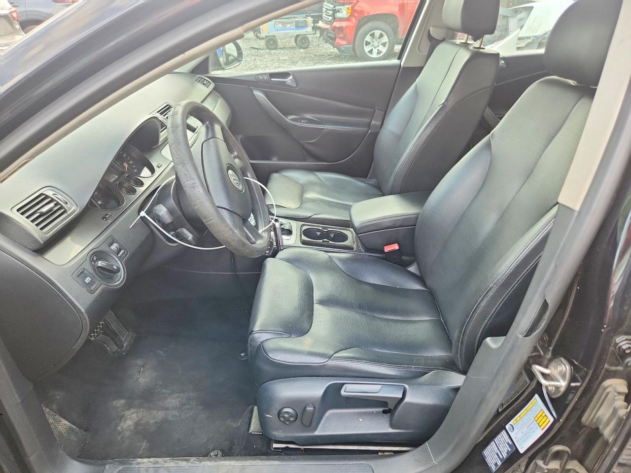 2006 Volkswagen Passat 2.0t Black vin: WVWAK73C96P036279