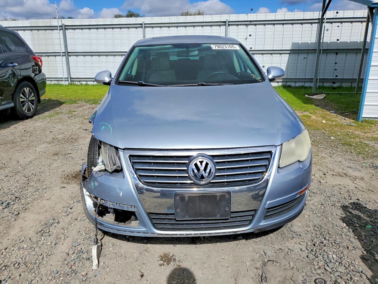 2006 Volkswagen Passat 2.0t Серебряный vin: WVWAK73CX6P039675