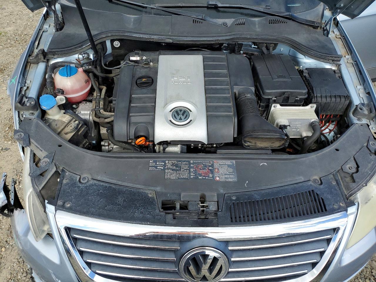 2006 Volkswagen Passat 2.0t Серебряный vin: WVWAK73CX6P039675