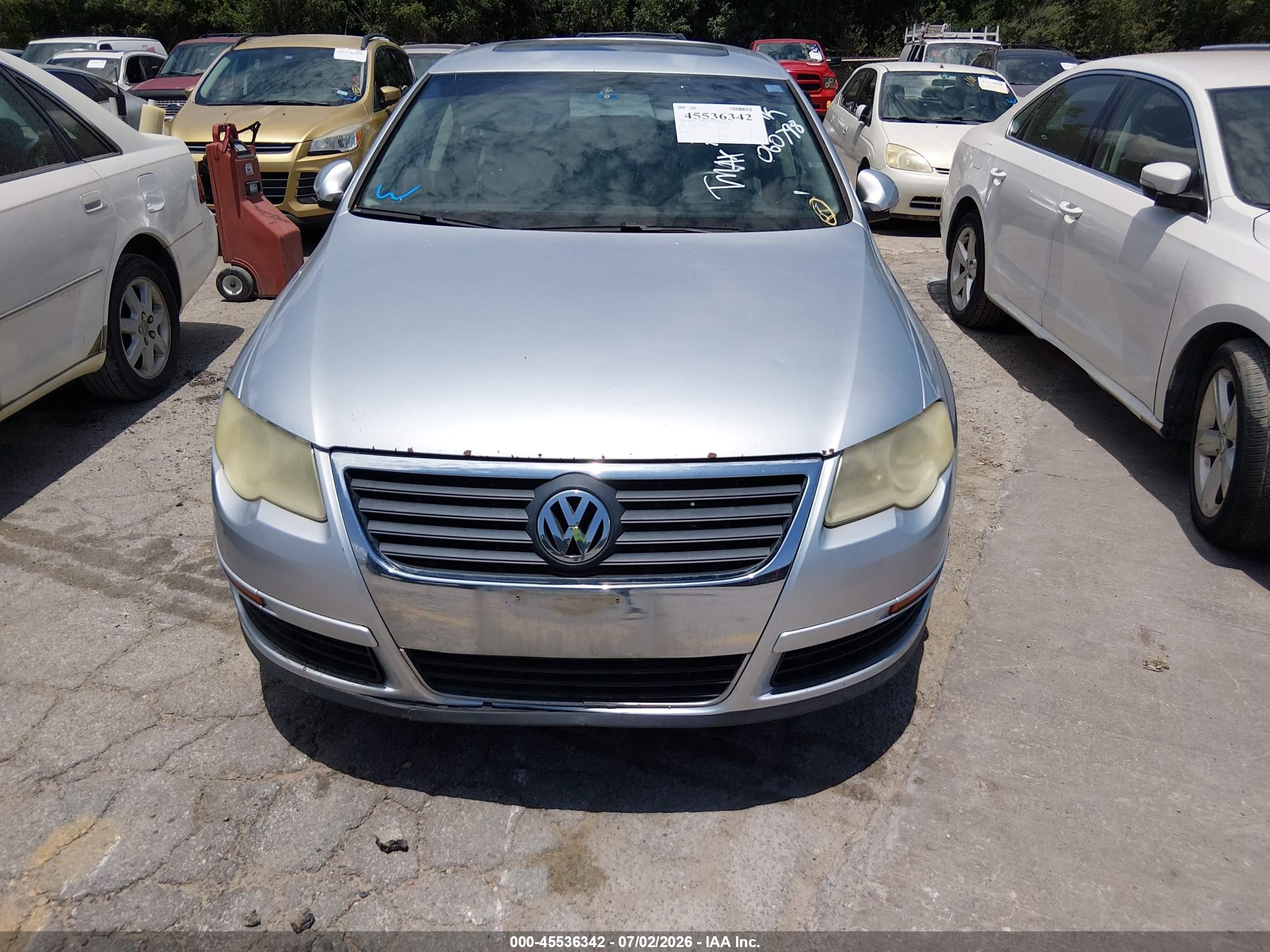 2006 Volkswagen Passat 2.0t Silver vin: WVWAK73CX6P060798